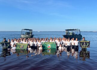 Polícia Militar do Amazonas inicia estágio de mobilidade fluvial com alunos soldados