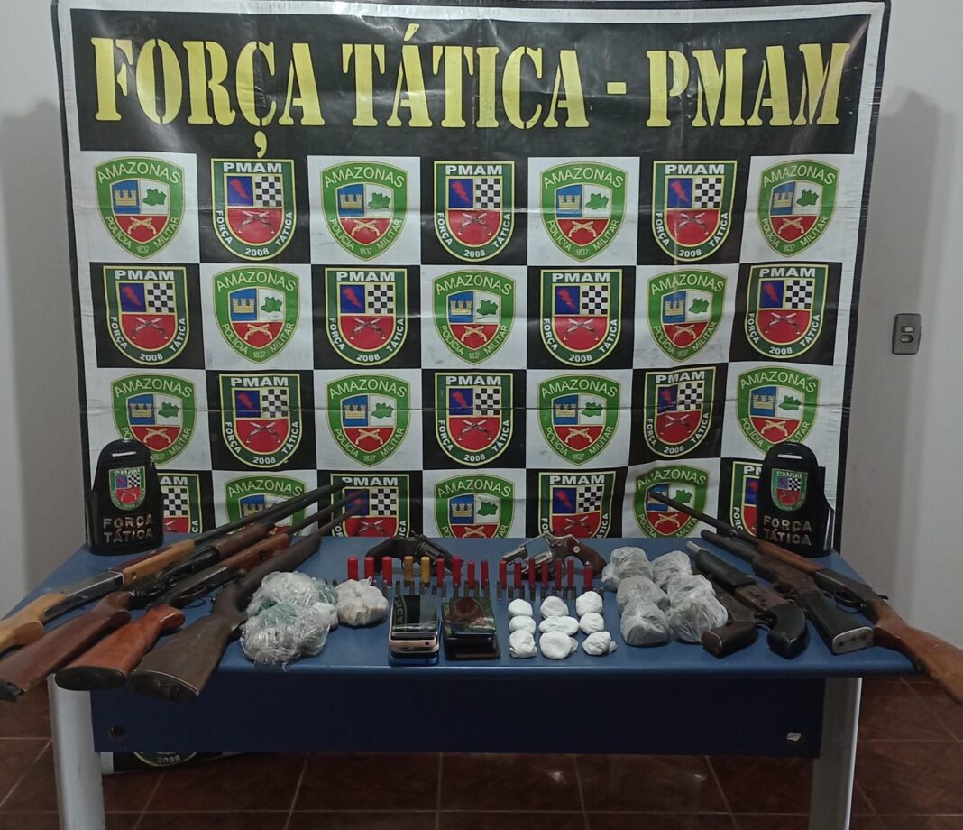 PMAM_FORÇA TÁTICA_APREENSÃO ARSENAL DE ARMAS_RIO PRETO DA EVA_FOTO DIVULGAÇÃO PMAM