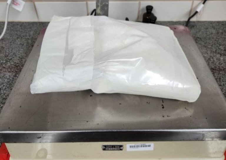 f14f6649-c44f-459e-8e0b-9e1dc26d62bf