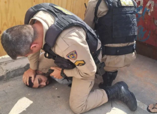 Tia celebra prisão de sobrinho acusado de matar mãe: “Sua hora chegou”