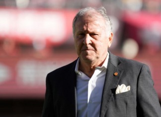 Zico é assaltado em Paris e tem prejuízo de R$ 3 milhões