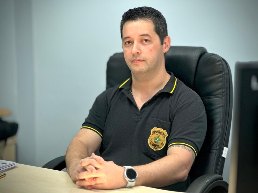 PC-AM_DELEGADO FABIANO PIGNATA TITULAR DO 8º DIP_FOTO BEATRIZ SAMPAIO