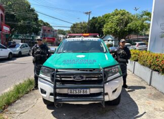Polícia Militar do Amazonas prende mulher por abandono de incapaz do filho de dois anos
