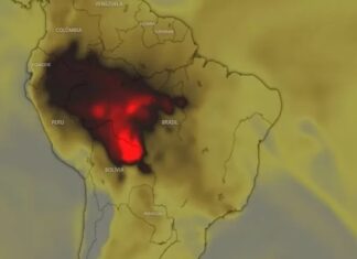 Mancha de fogo com 500 km de extensão atinge a Amazônia