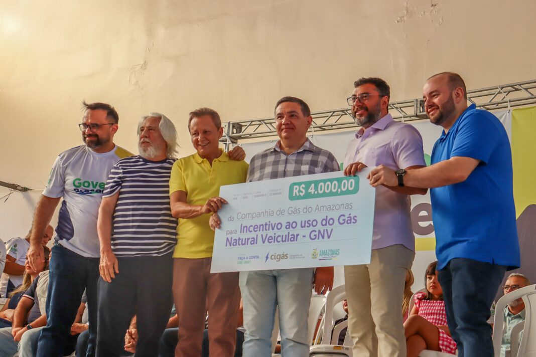 CIGÁS_Entrega do benefício da Campanha Faça a Conta. Use GNV no Governo Presente_Crédito Adriane Pantoja_Cigás 01