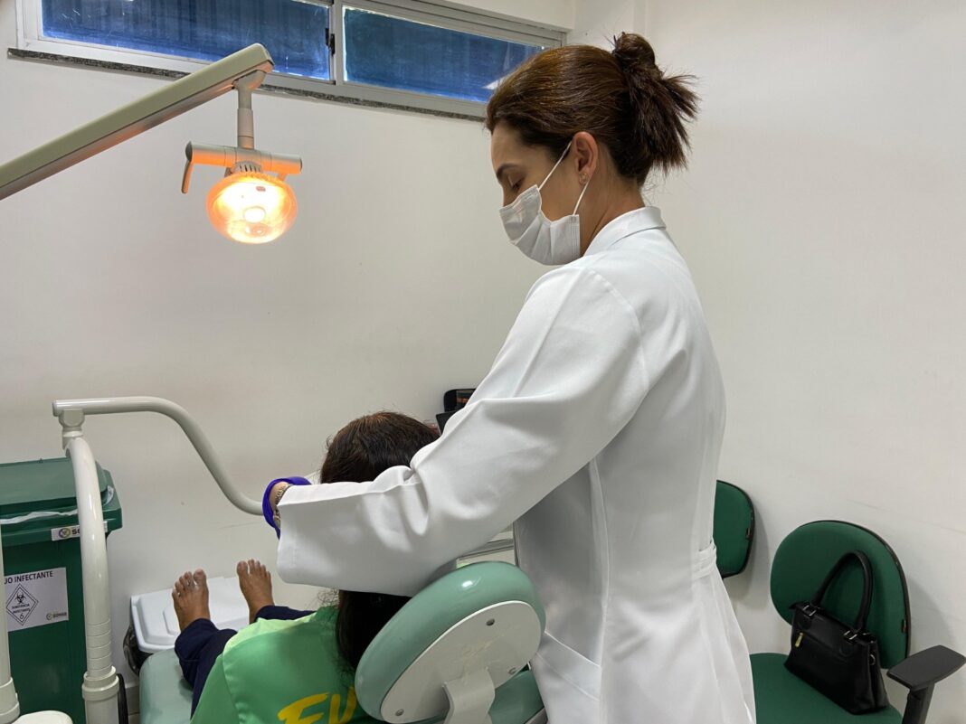 FUnATI_Prótese Dra Bianca Ozores