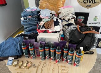 PC-AM prende mulheres que causaram prejuízo de mais de R$ 20 mil com furtos a lojas e supermercado de Manaus