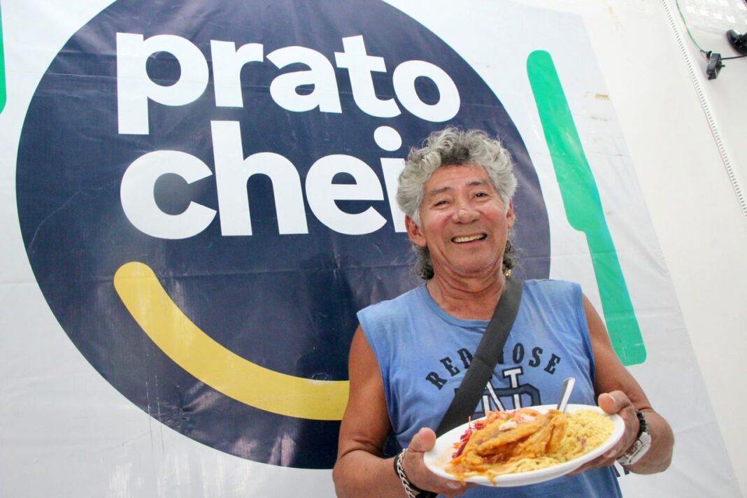 Personagem-cristovao-domingos-prato-cheio-coroado-foto-jimmy-christian