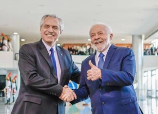 O mundo quer saber se amigo pessoal de Lula é Corintiano, será?