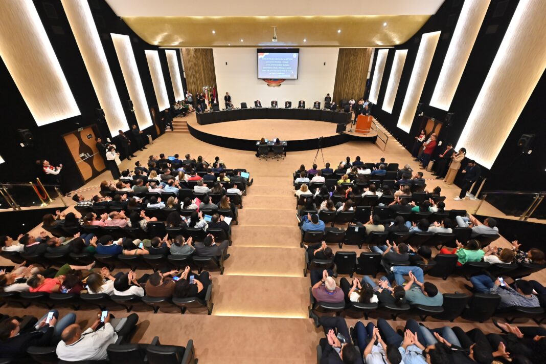 sessão do pleno no auditório