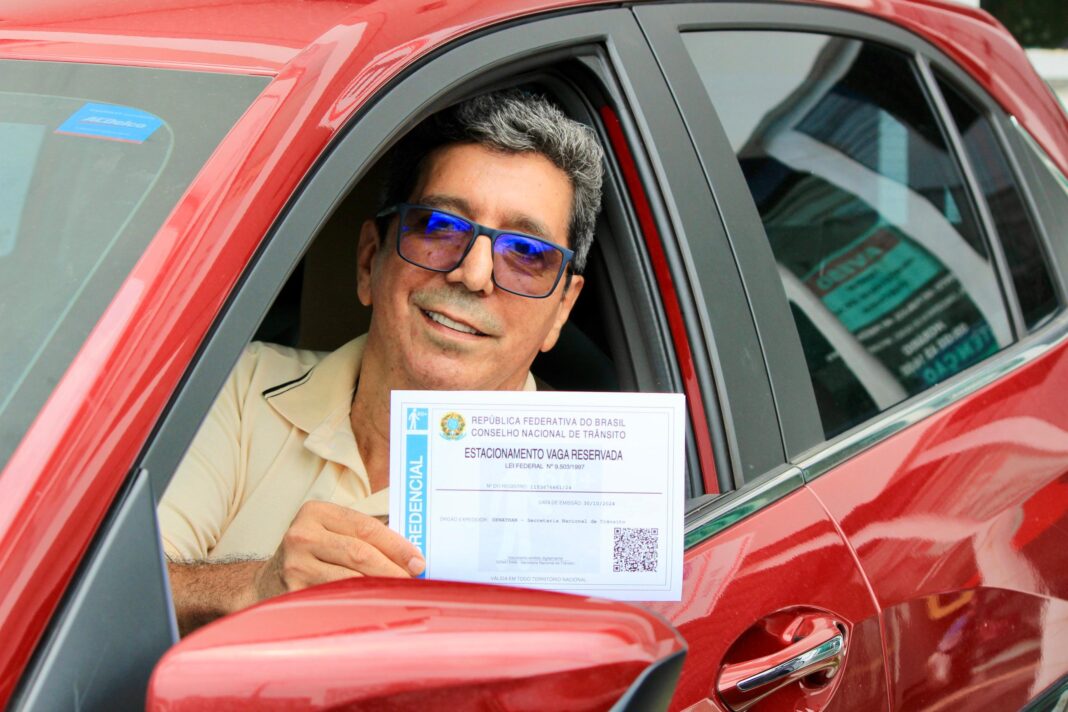 Credencial de estacionamento (2)