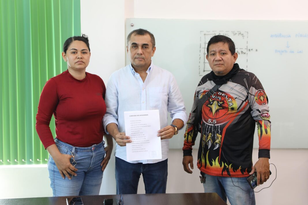 Entrega de documento dos motociclistas de aplicativo (1)