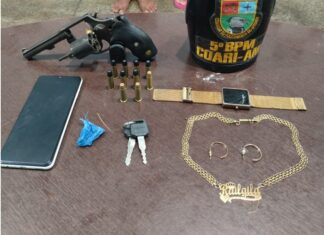 PMAM prende quatro pessoas e apreende armas de fogo e drogas