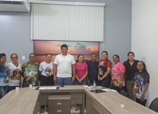 Prefeito Bi Garcia reúne com representantes das pastorinhas para alinhar detalhes do festival
