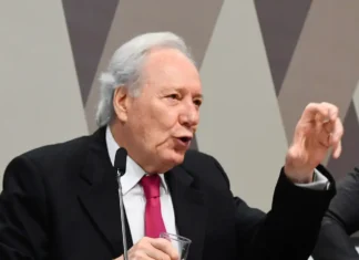 Arregou: Brasil não quer provocar os EUA, diz Lewandowski sobre deportações