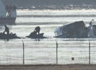 Autoridades afirmam que não há sobreviventes em acidente aéreo nos EUA