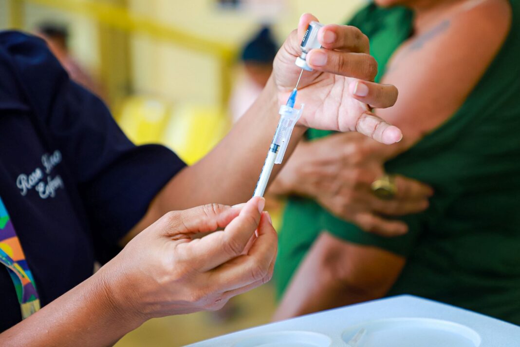 Janeiro 17_Vacinação Sábado (3)