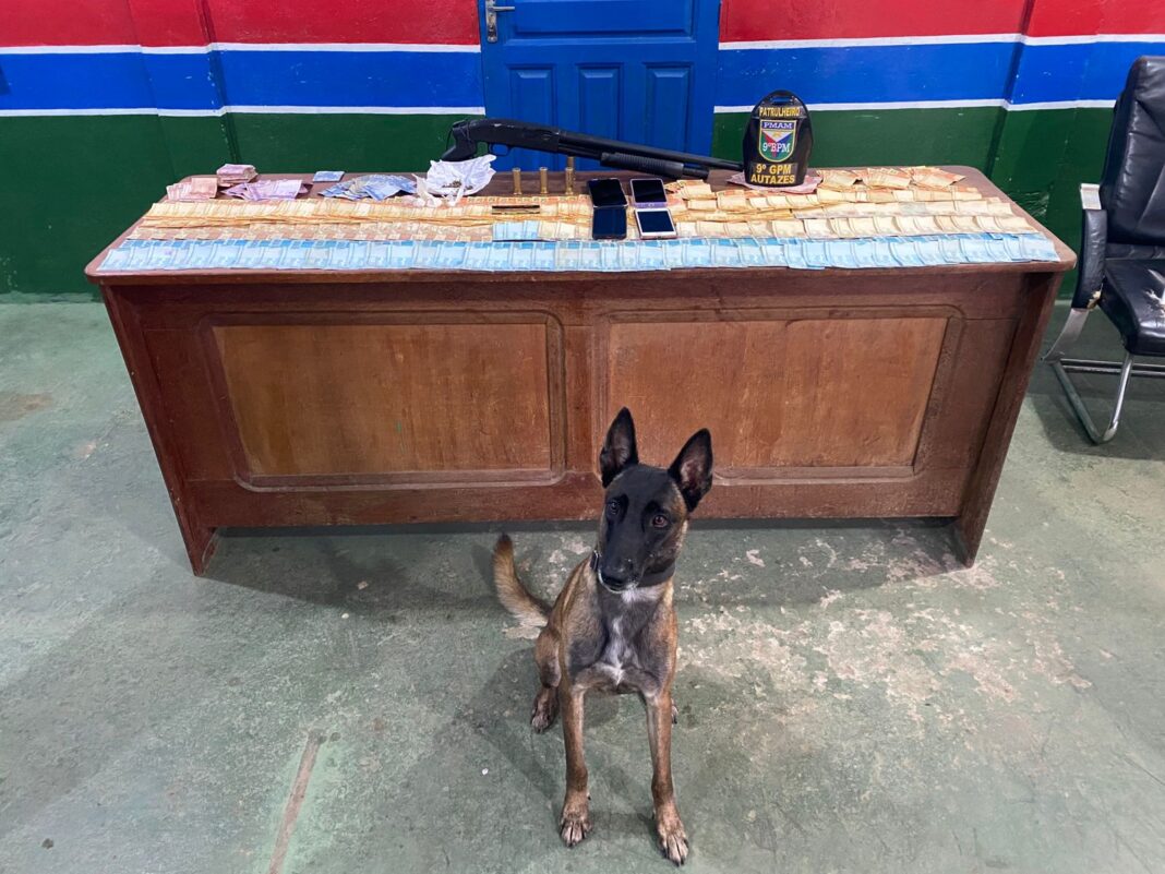 PMAM_FORAGIDO_CAPTURADO_POSSE_IELGAL_ARMA DE FOGO_9ºGPM_ALTAZES