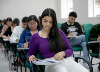Vestibular e SIS: UEA divulga edital e convocação para matrícula da 2ª chamada