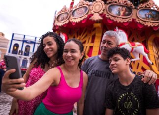 O mundo Encantado do Natal’ encerra com programação diversificada no Largo de São Sebastião