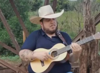 Morre o cantor sertanejo Rodolfo Fávero aos 33 anos