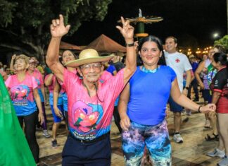 “Movimenta Parintins”: Prefeitura de Parintins reúne homens e mulheres em lançamento na Praça Digital