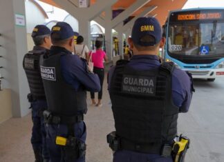 Guarda Municipal de Manaus prende suspeito de tráfico de drogas no Centro