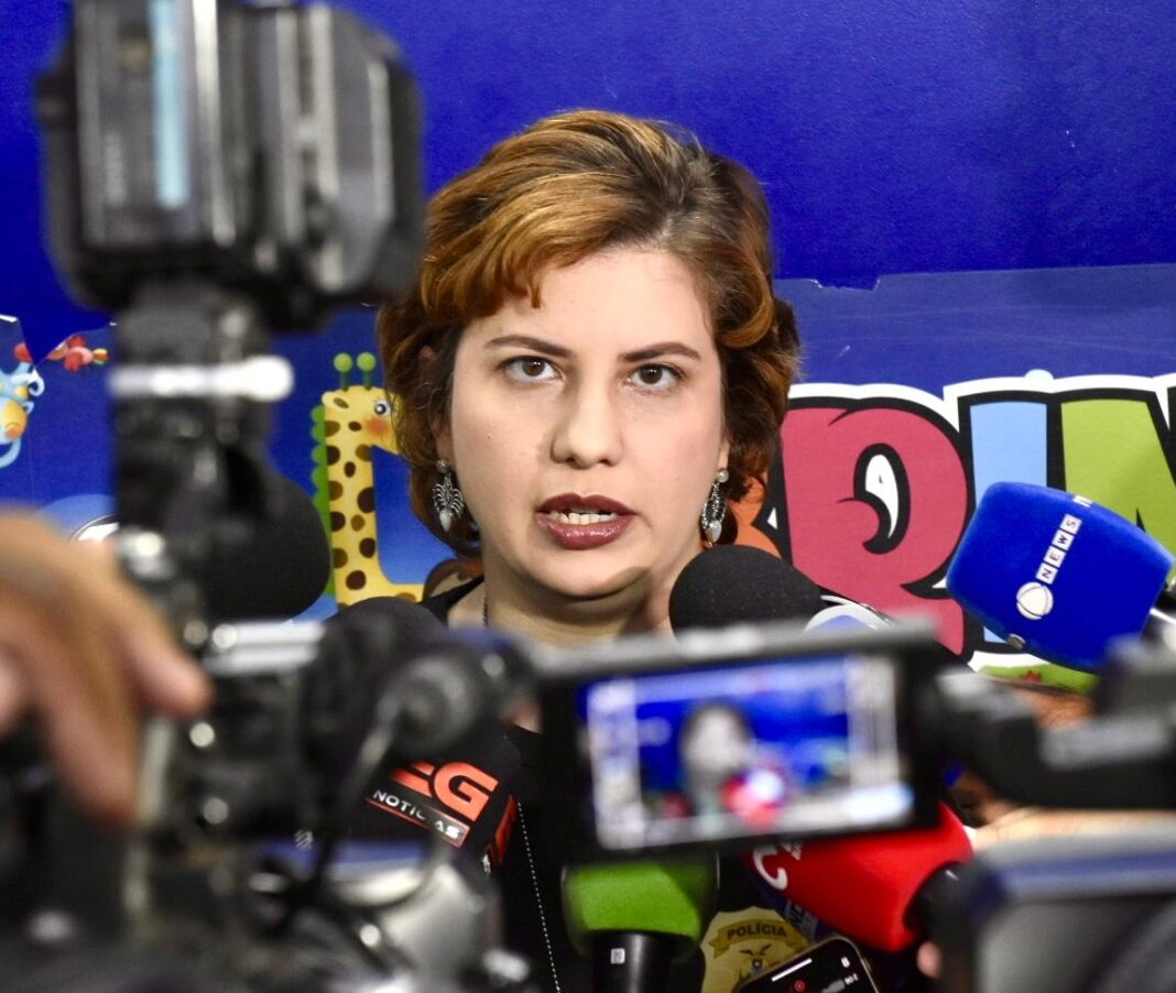 PC-AM_DELEGADA DEBORAH PONCE DE LEÃO_FOTO ERLON RODRIGUES (1)