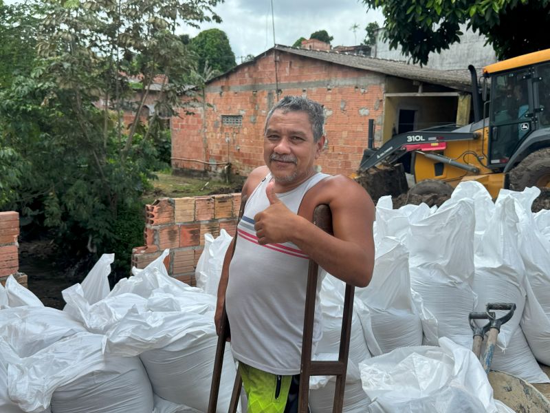 Prefeitura de Manaus trabalha na contenção de rip-rap na comunidade Alfredo Nascimento 2