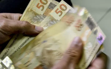 O Custo Invisível do fim da escala 6 X 1: O risco de asfixiar as Empresas sem Alívio Fiscal