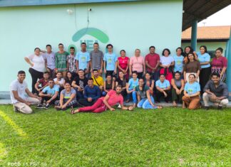 Educadores de comunidades da Amazônia superam desafios e defendem trabalhos de conclusão do ensino superior