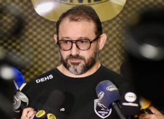 PC-AM prende homem condenado a 10 anos de reclusão em regime fechado por matar amigo a facadas no bairro Flores