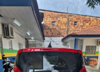 Polícia Militar do Amazonas prende trio suspeito de envolvimento em furto e recupera diversos materiais na zona leste