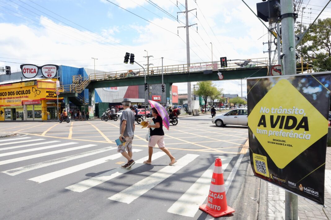 Atravesse na Faixa (3)