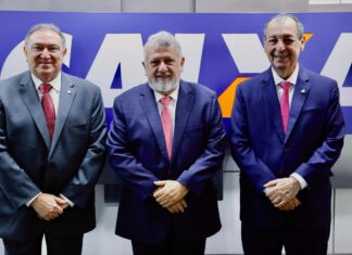 Omar reúne com presidente da Caixa para ampliar acesso ao microcrédito para quem vive no interior do Amazonas
