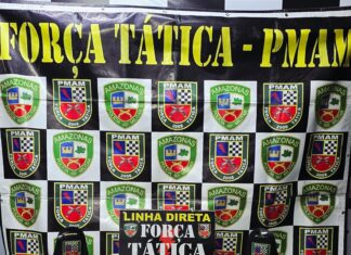 Polícia Militar do Amazonas apreende nove tabletes de entorpecentes em lancha na Manaus Moderna