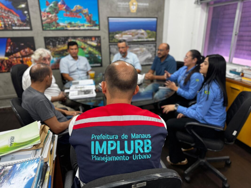 Reunião (2)