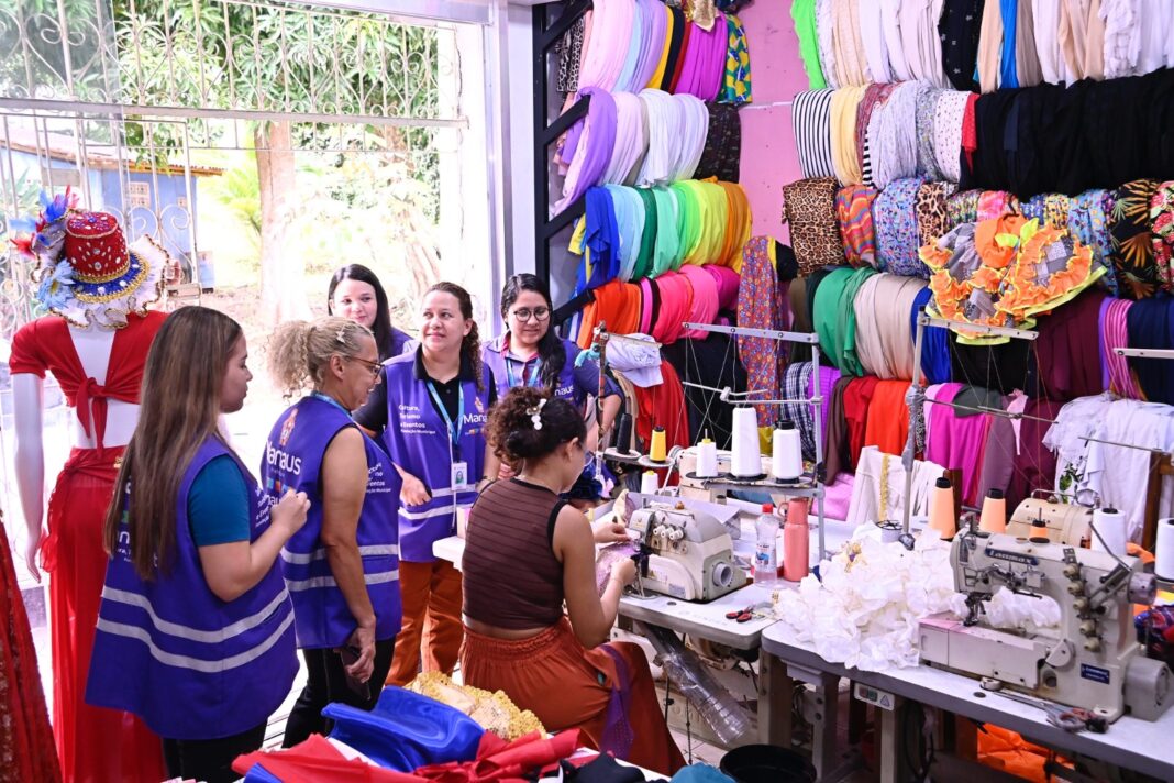 Visita técnica_ateliê_festival (1)