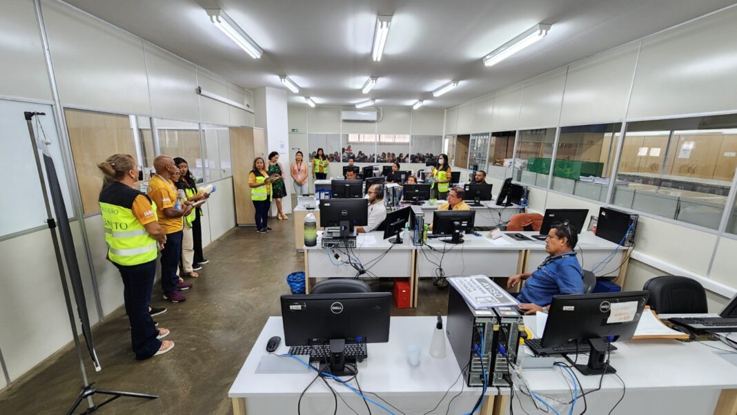 Ação (2)