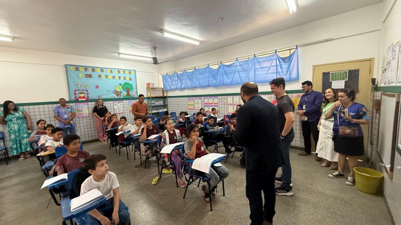Alunos, pais e responsáveis participam de ação do projeto ‘Acompanhamento Familiar’ da Prefeitura de Manaus