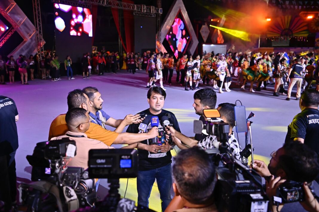 Fotos – João Viana/Semcom e Thelson Souza/ ManausCult