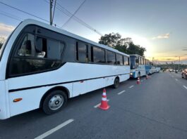 NOTA transporte coletivo: TRT-11 determinando a manutenção de 80% da frota em circulação nos horários, das 6h às 9h e das 17h às 20h, e de 50% nos demais horários, sob pena de multa de R$ 120 mil por hora em caso de descumprimento.