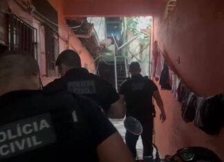 Polícia deflagra 2ª fase de operação contra grupo que promove ataques a vulneráveis em redes sociais
