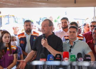 Senador Omar Aziz participa de lançamento de pacote de recapeamento de 67 ruas na zona Norte de Manaus