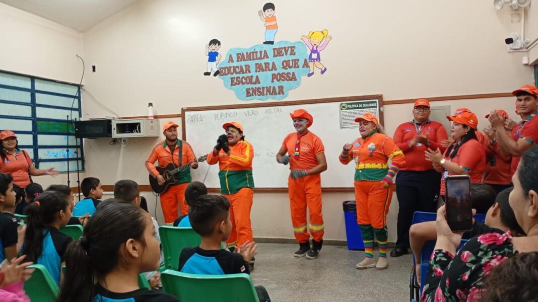 Prefeitura de Manaus leva programa de conscientização ambiental a diferentes zonas da cidade 3