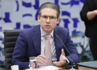 Motta defende derrubada do IOF pelo Congresso e critica polarização do “nós contra eles”