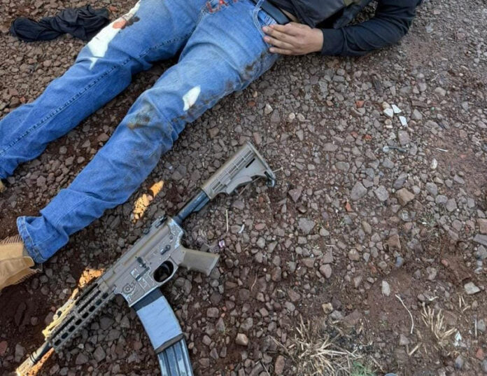 pistoleiros-usando-coletes-da-senad-tentam-matar-empresario-brasileiro-na-fronteira-17538111256154-thumb