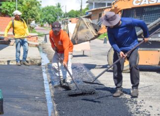 Prefeitura de Parintins intensifica asfaltamento nos bairros da cidade