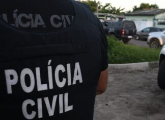 Polícia civil prende homem pelos crimes de comércio ilegal de armas de fogo e manter espécime da fauna silvestre sem autorização