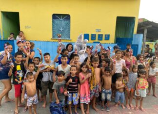 Campanha mobiliza doações e voluntários para celebrar o Dia das Crianças em Manaus